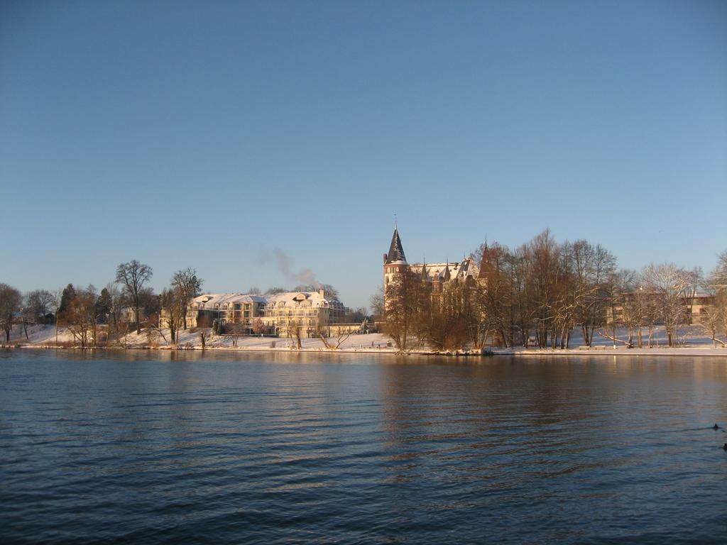 Seehotel Schloss クリンク エクステリア 写真