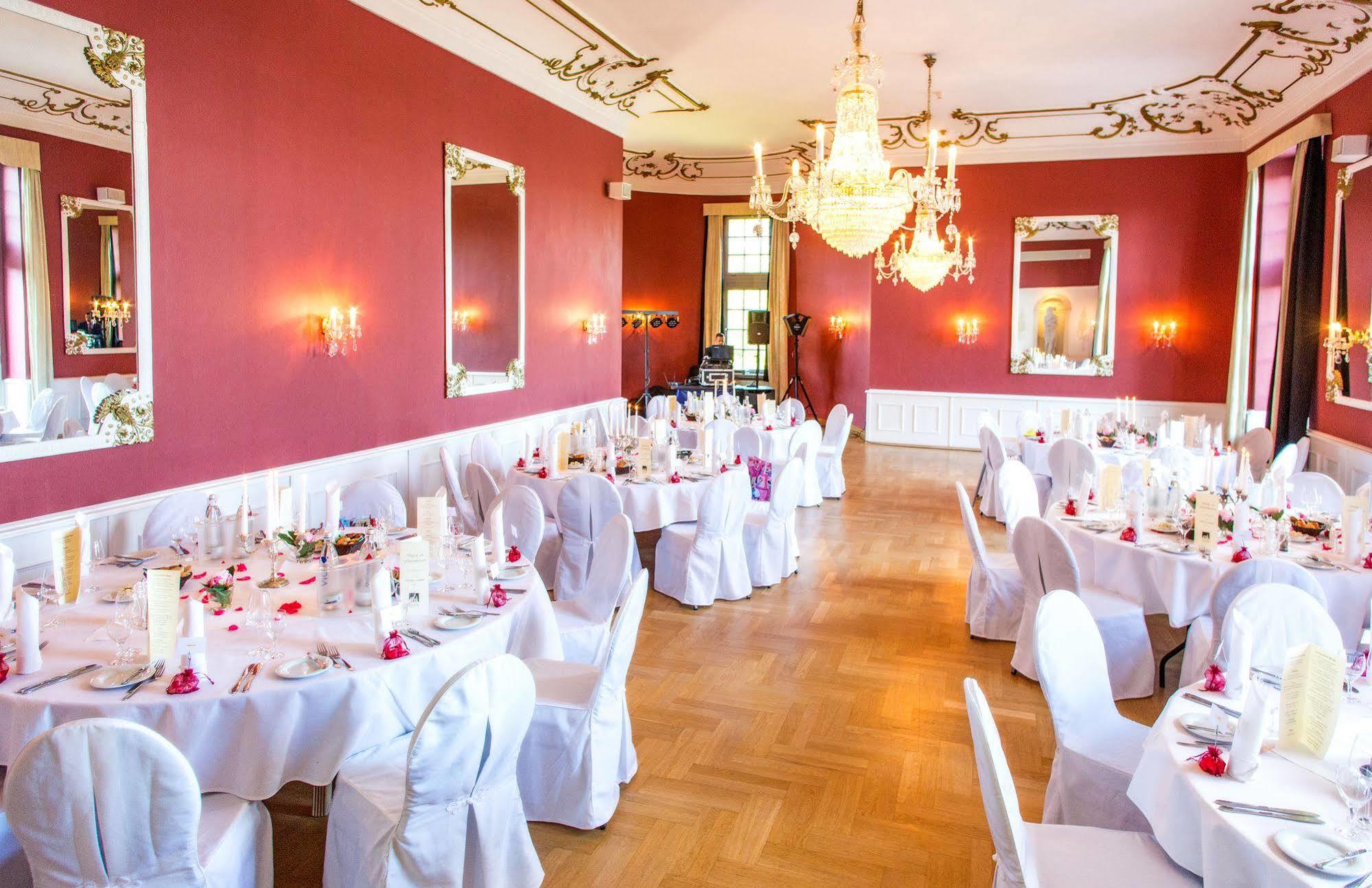Seehotel Schloss クリンク エクステリア 写真