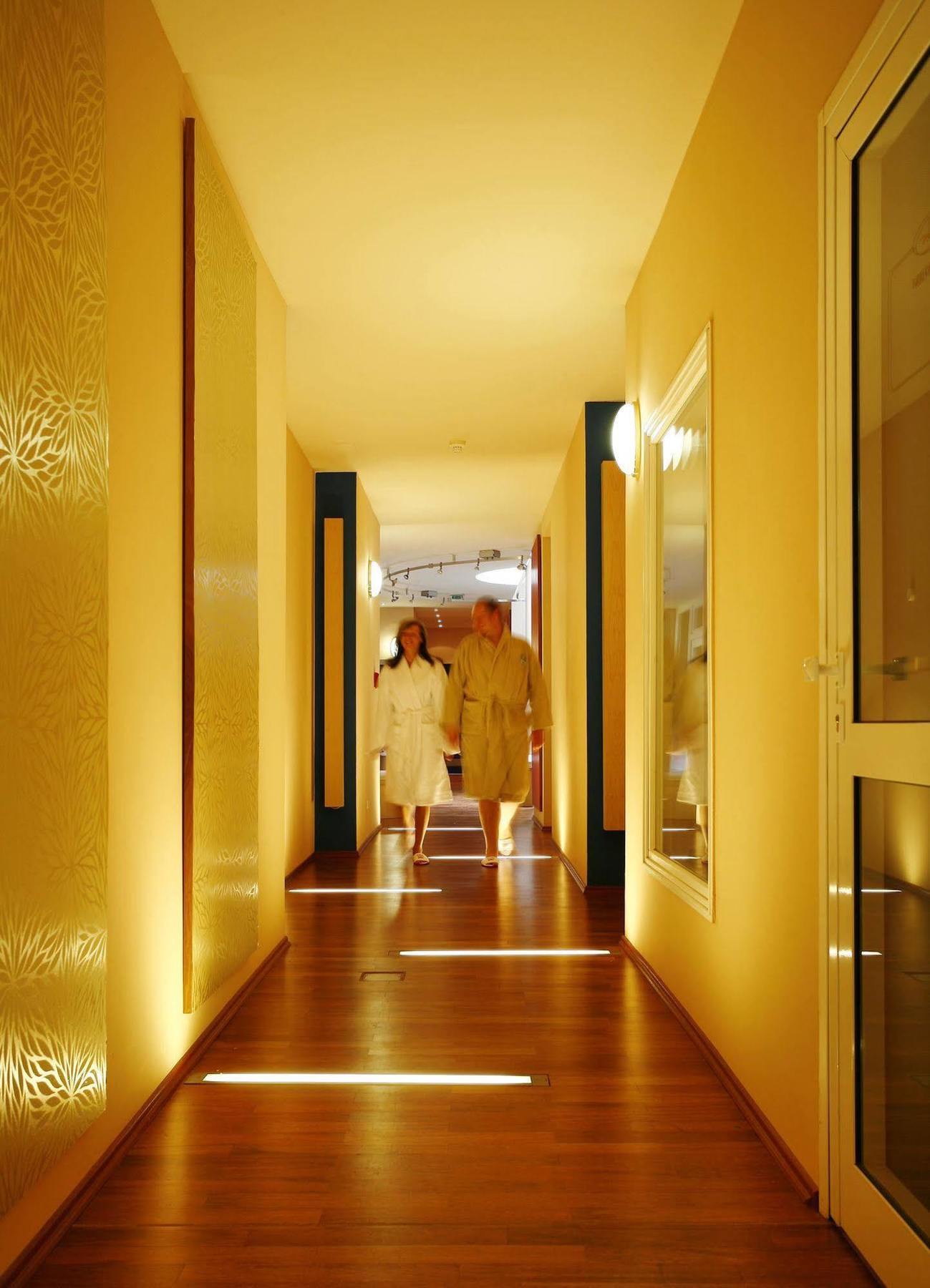 Seehotel Schloss クリンク エクステリア 写真