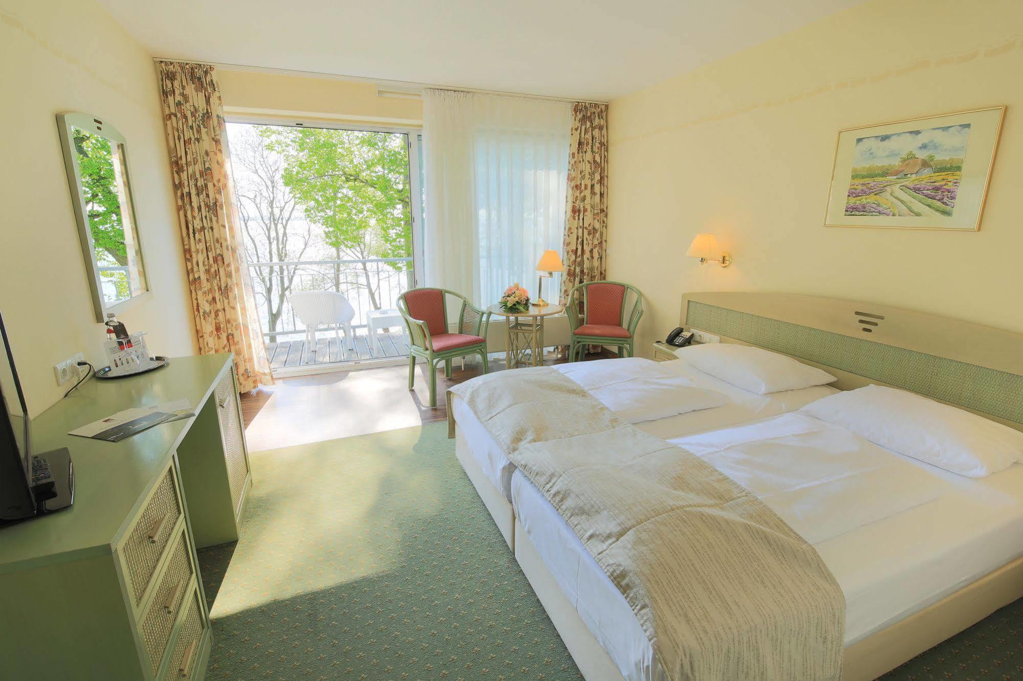 Seehotel Schloss クリンク エクステリア 写真